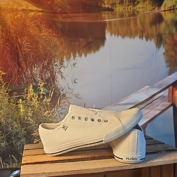 Hurley Shoes - Hurley Off-White Casual Slip-Ons